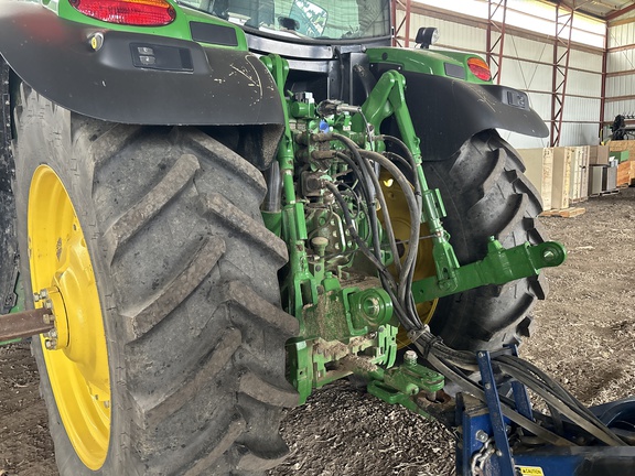 Used 2013 John Deere 6140R Row Crop Tractors at Koenig Equipment in Urbana, OH - Photo9