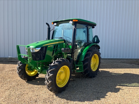  John Deere 5075E Premium Cab Tractor