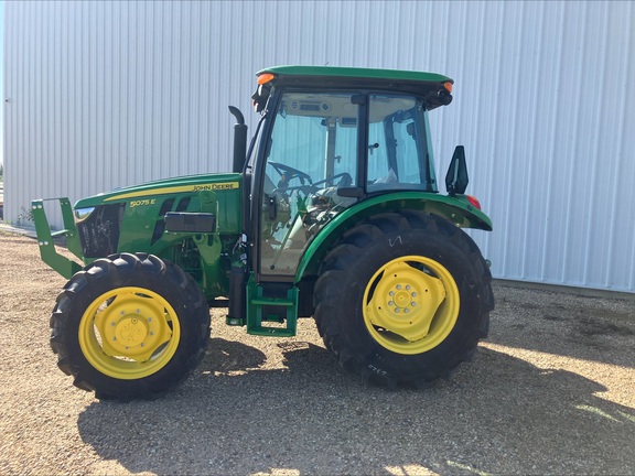 New In-Stock 2026 John Deere 5075E Premium Cab Tractor Compact Utility Tractors at Horizon Ag & Turf in Horizon Ag & Turf,  - Photo2