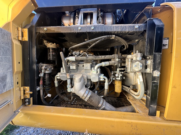 2024 John Deere 210 P