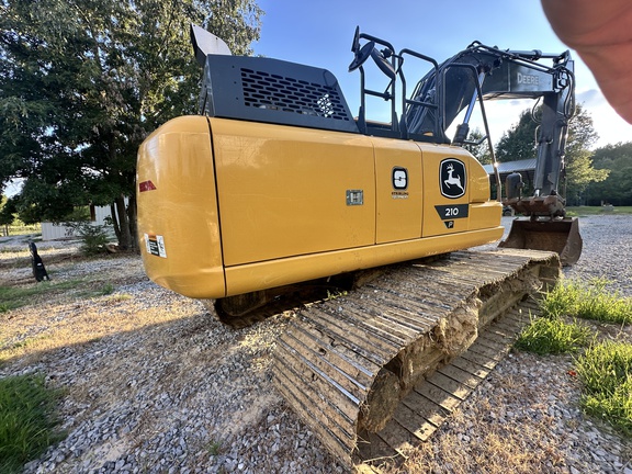 2024 John Deere 210 P
