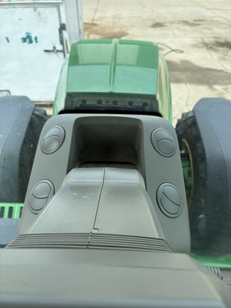 81666403_large_6819.jpg