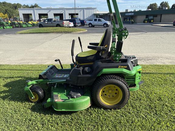 2025 John Deere Z545R | Zero-Turn Mowers | MachineFinder