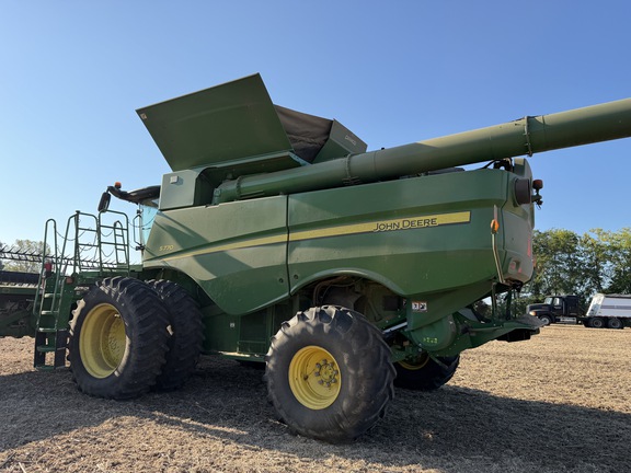 Photo of 2020 John Deere S770