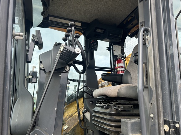 2021 John Deere 872G