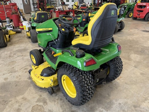 Photo of 2018 John Deere X590