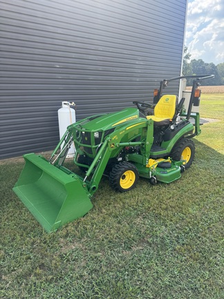 Photo of 2018 John Deere 1025R