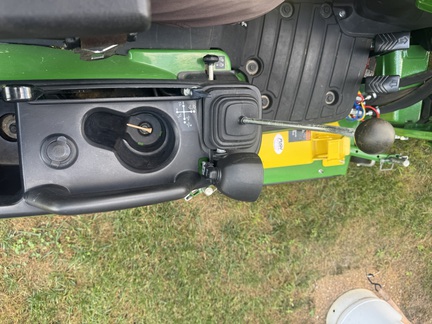Photo of 2018 John Deere 1025R