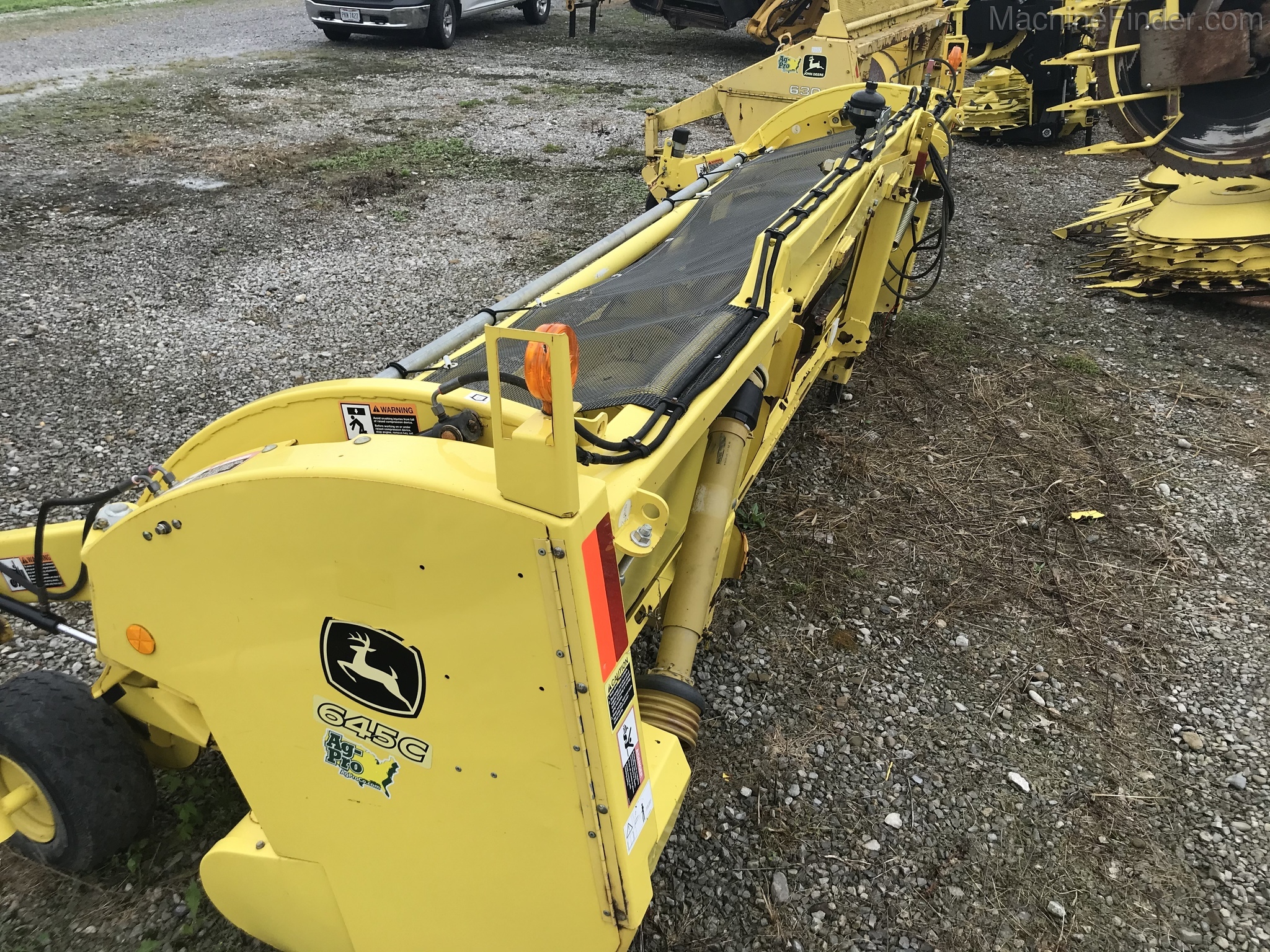 2011 John Deere 645C Image 3