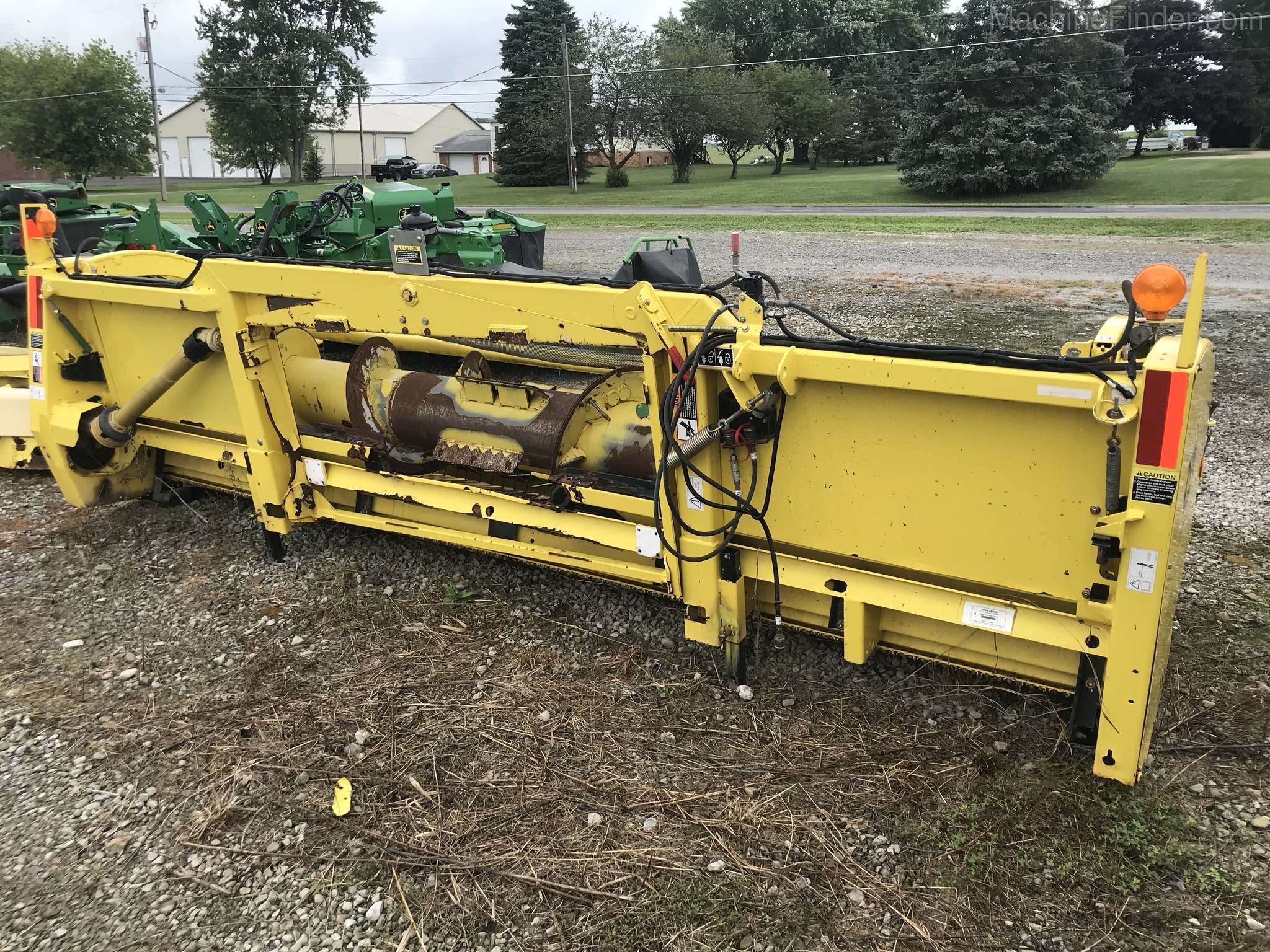 2011 John Deere 645C Image 4