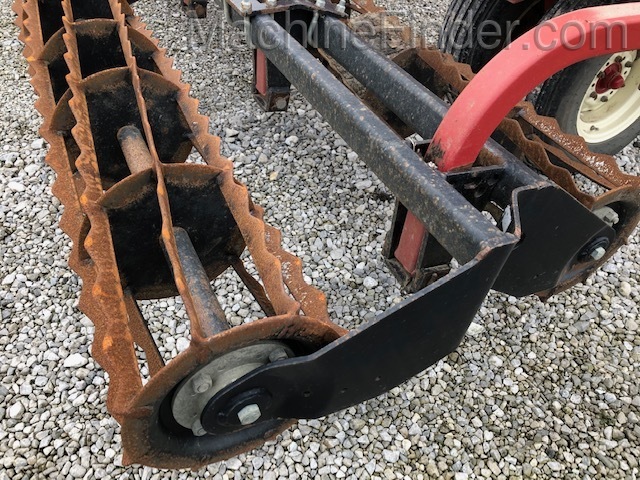 2010 Unverferth 1225-43 Image 3