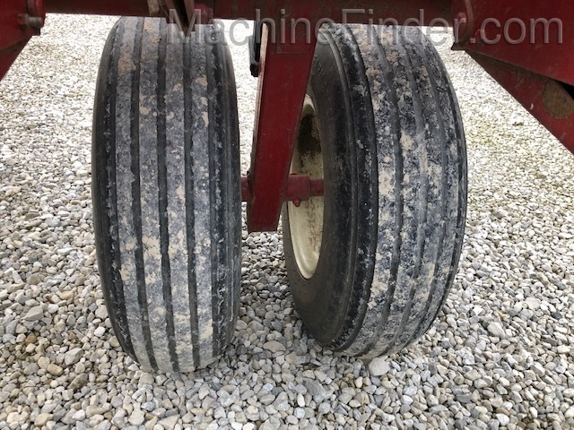 2010 Unverferth 1225-43 Image 4