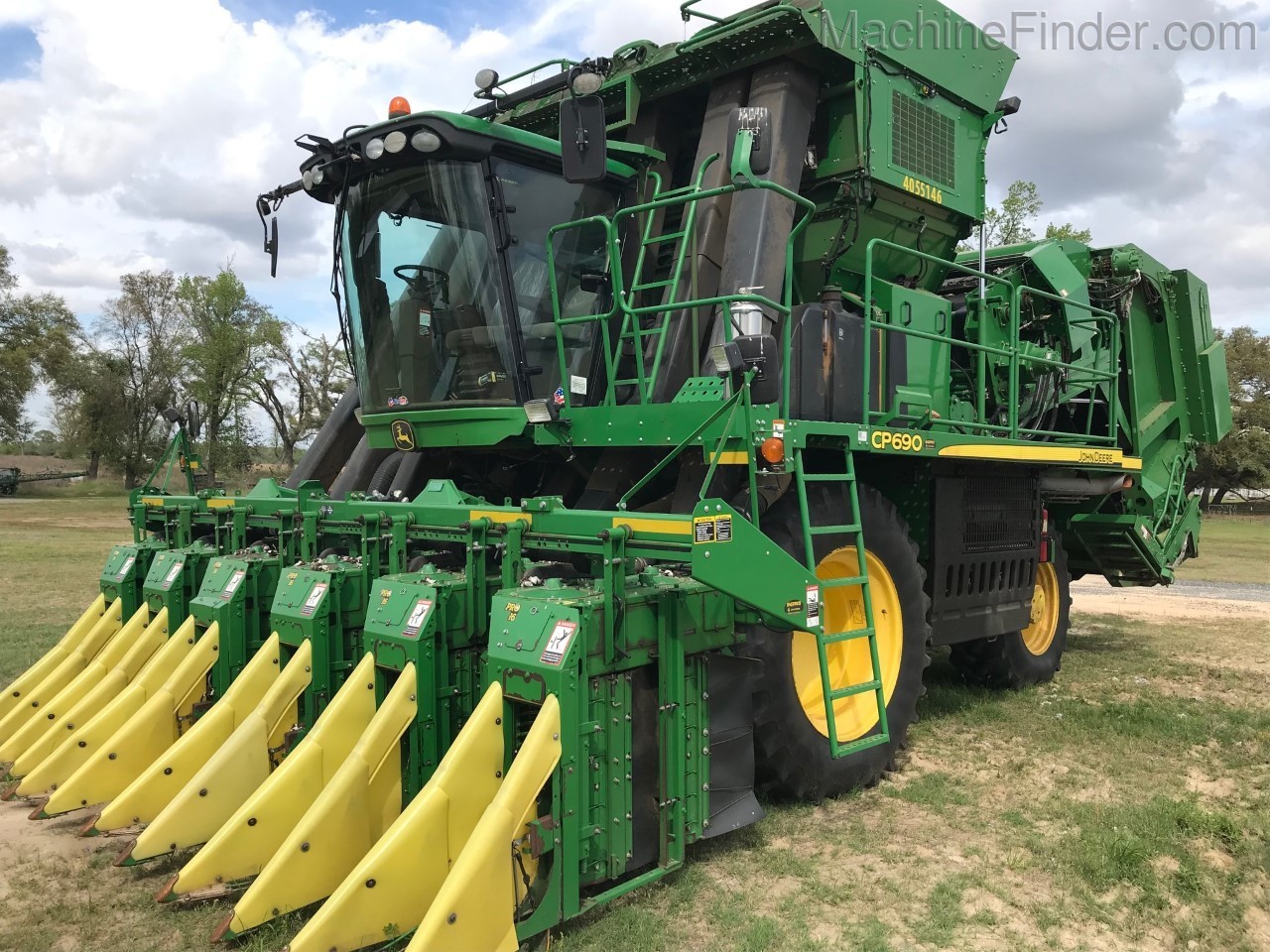2015 John Deere CP690 Image 1