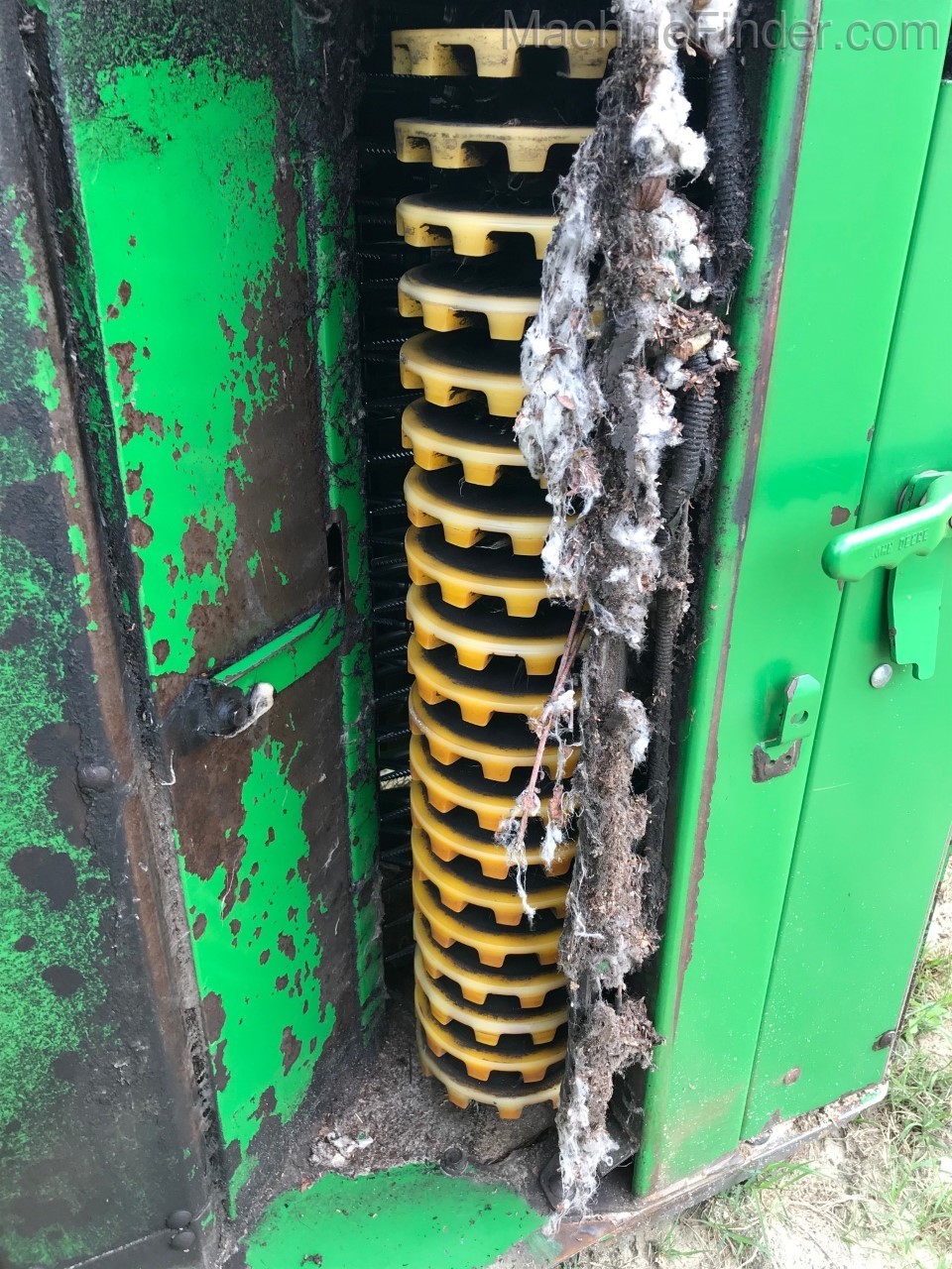 2015 John Deere CP690 Image 5