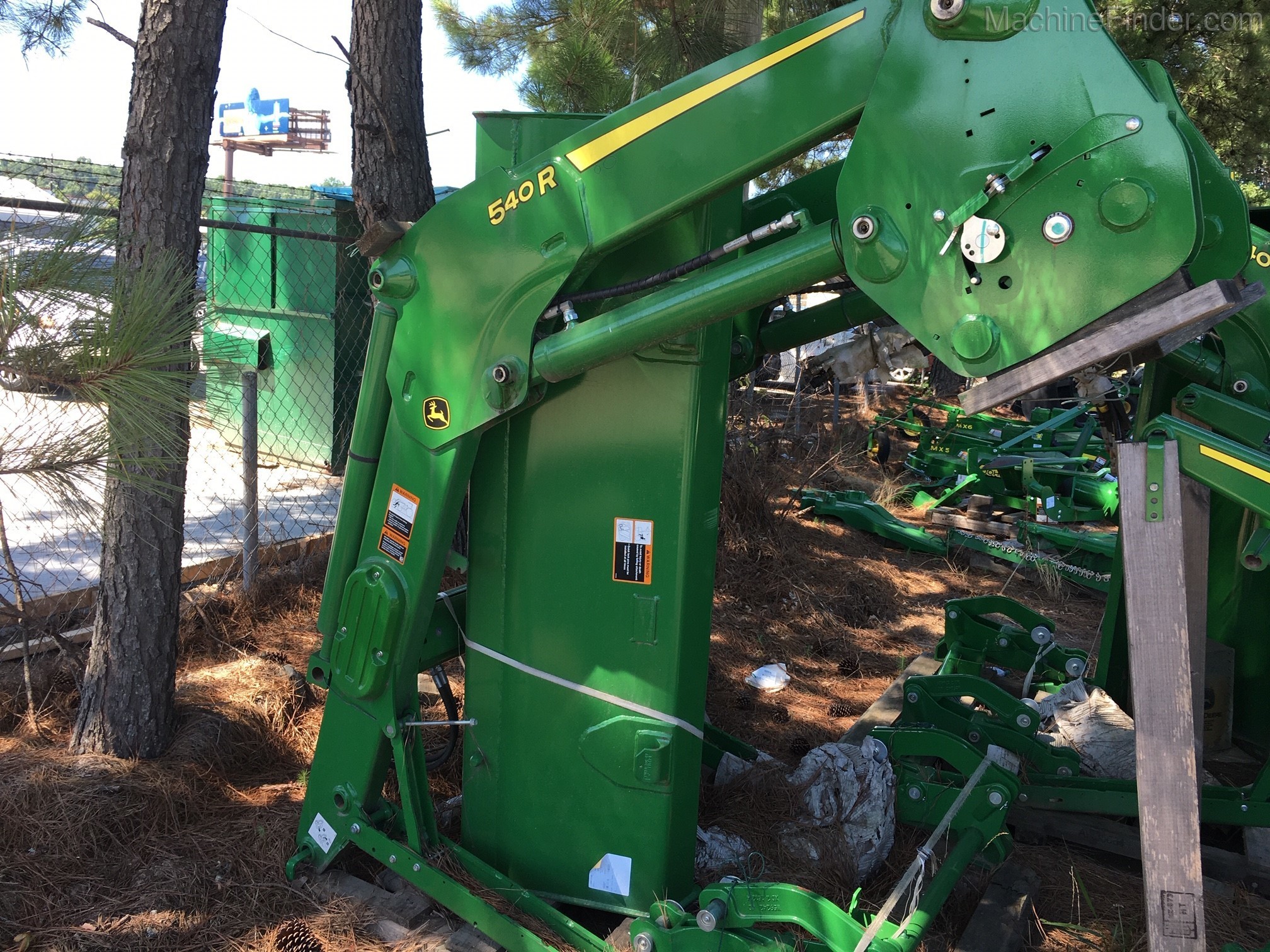 2018 John Deere 540R Image 1