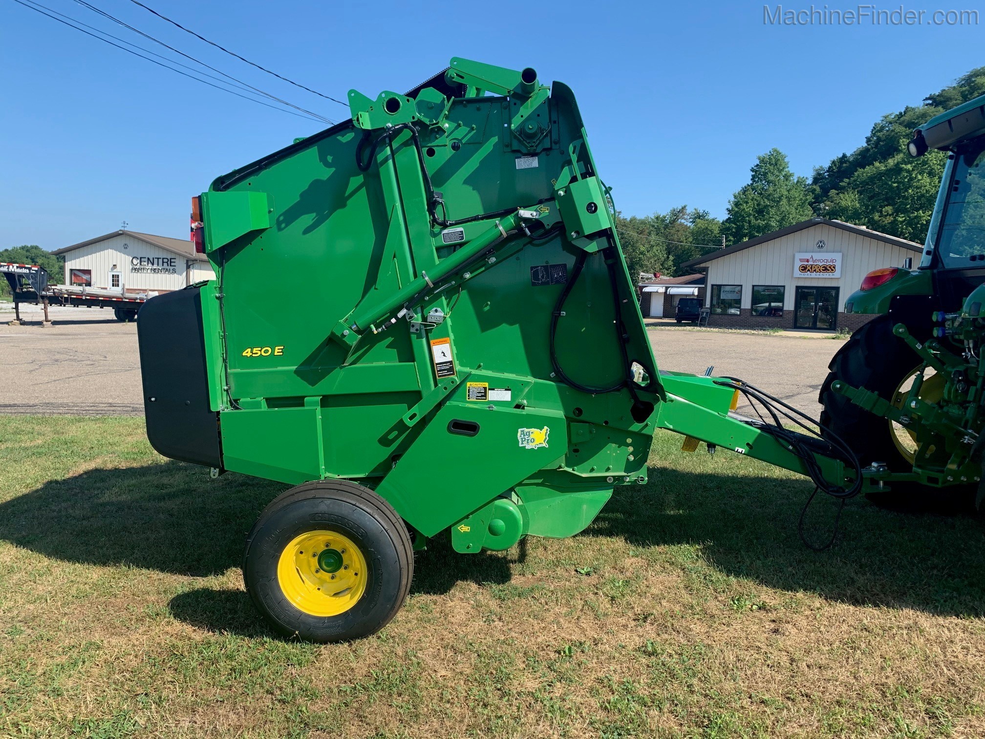 2020 John Deere 450E Image 7