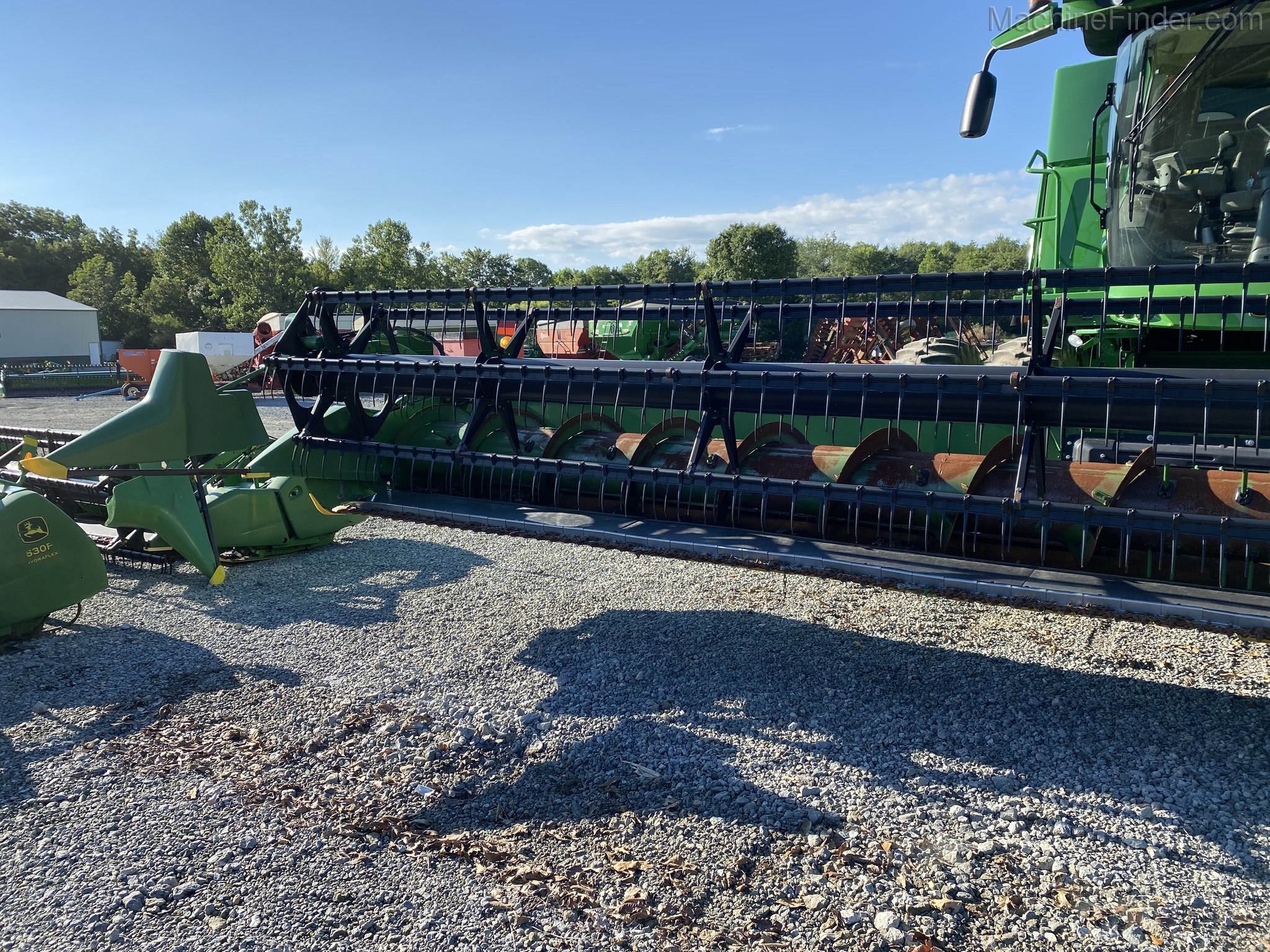 2006 John Deere 635F Image 5