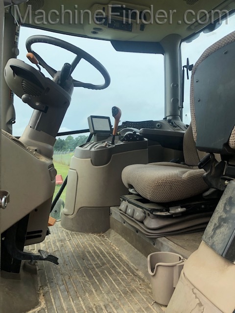 2014 John Deere 6140R Image 5