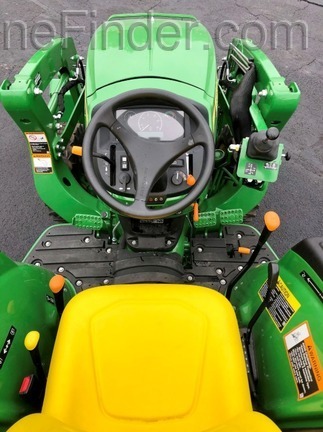 2020 John Deere 3025D Image 5
