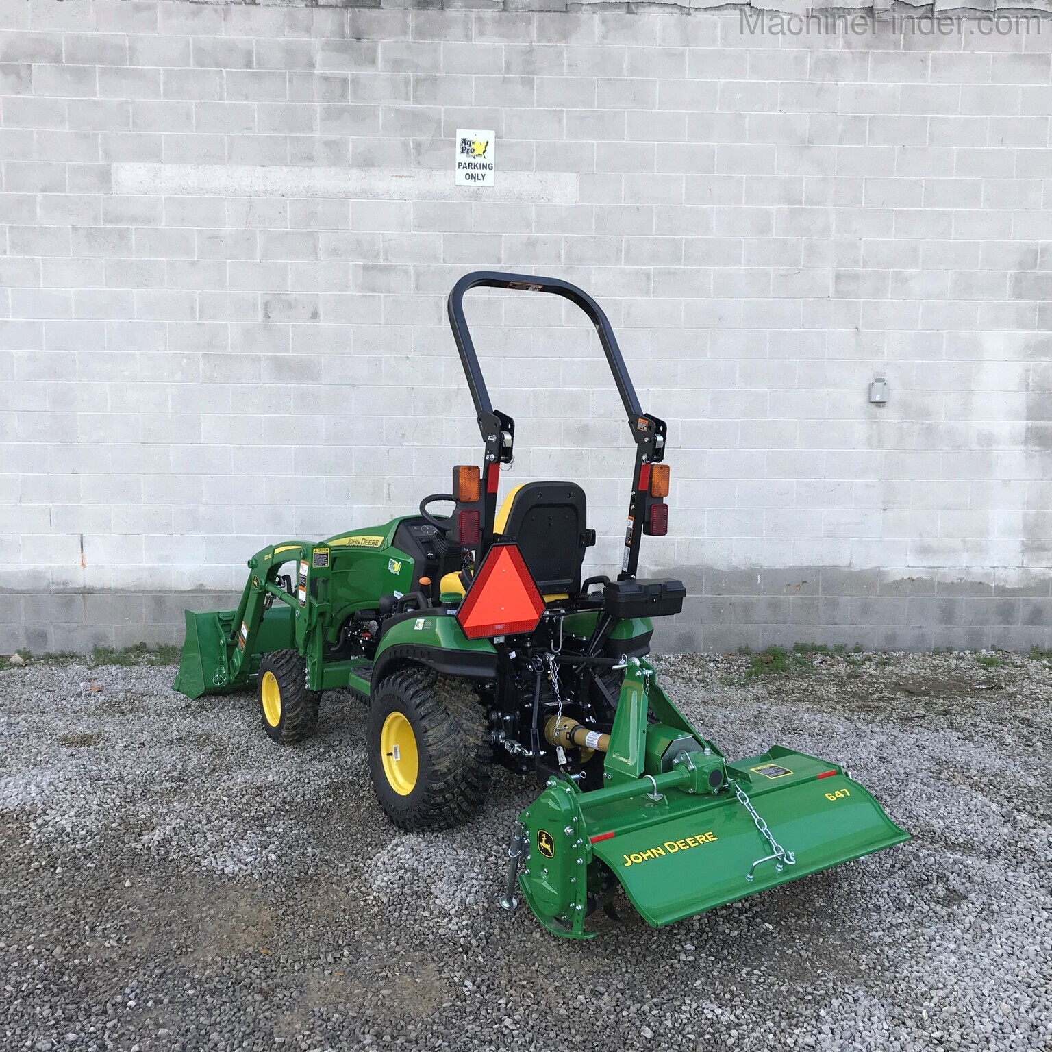 2020 John Deere 1025R Image 7