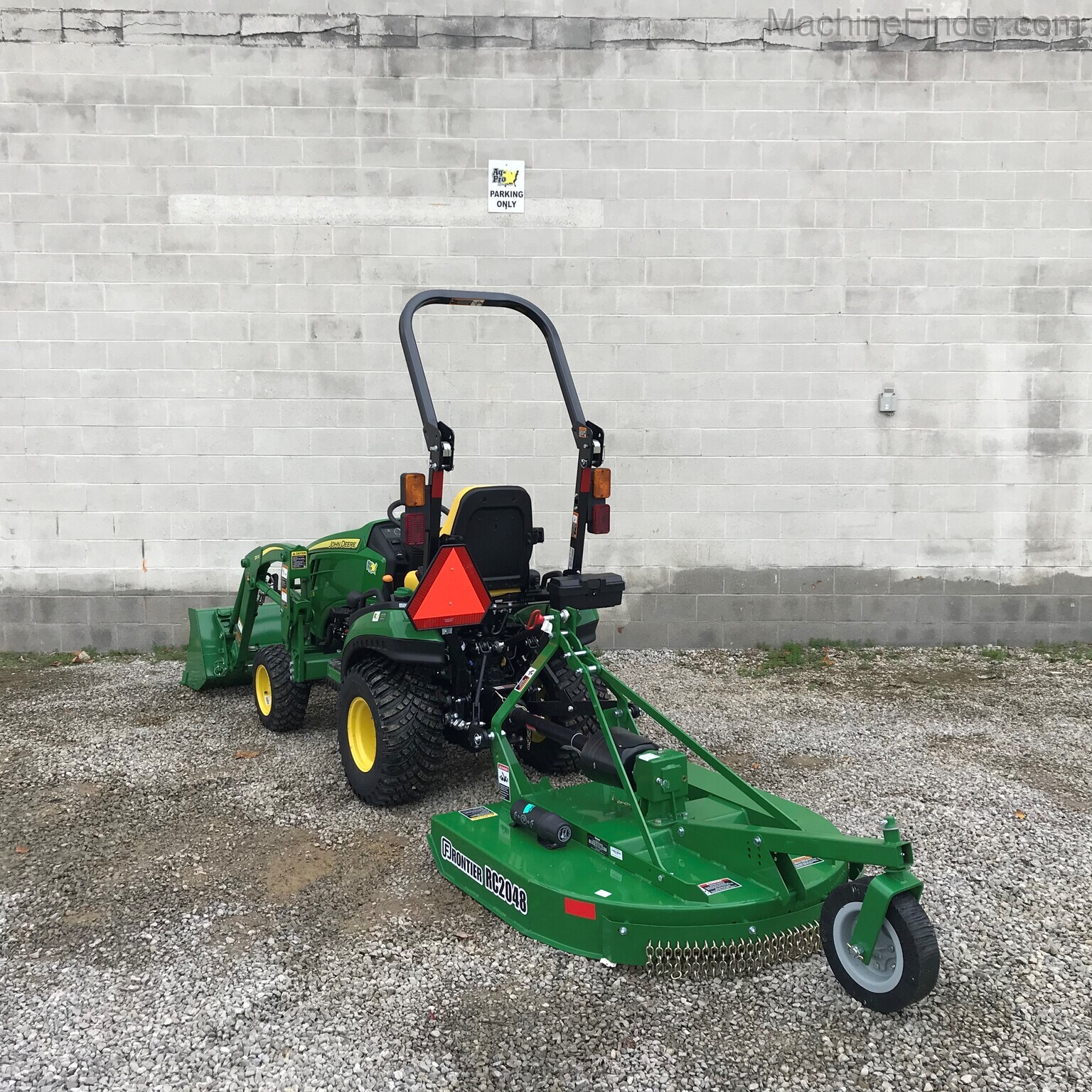2020 John Deere 1025R Image 7