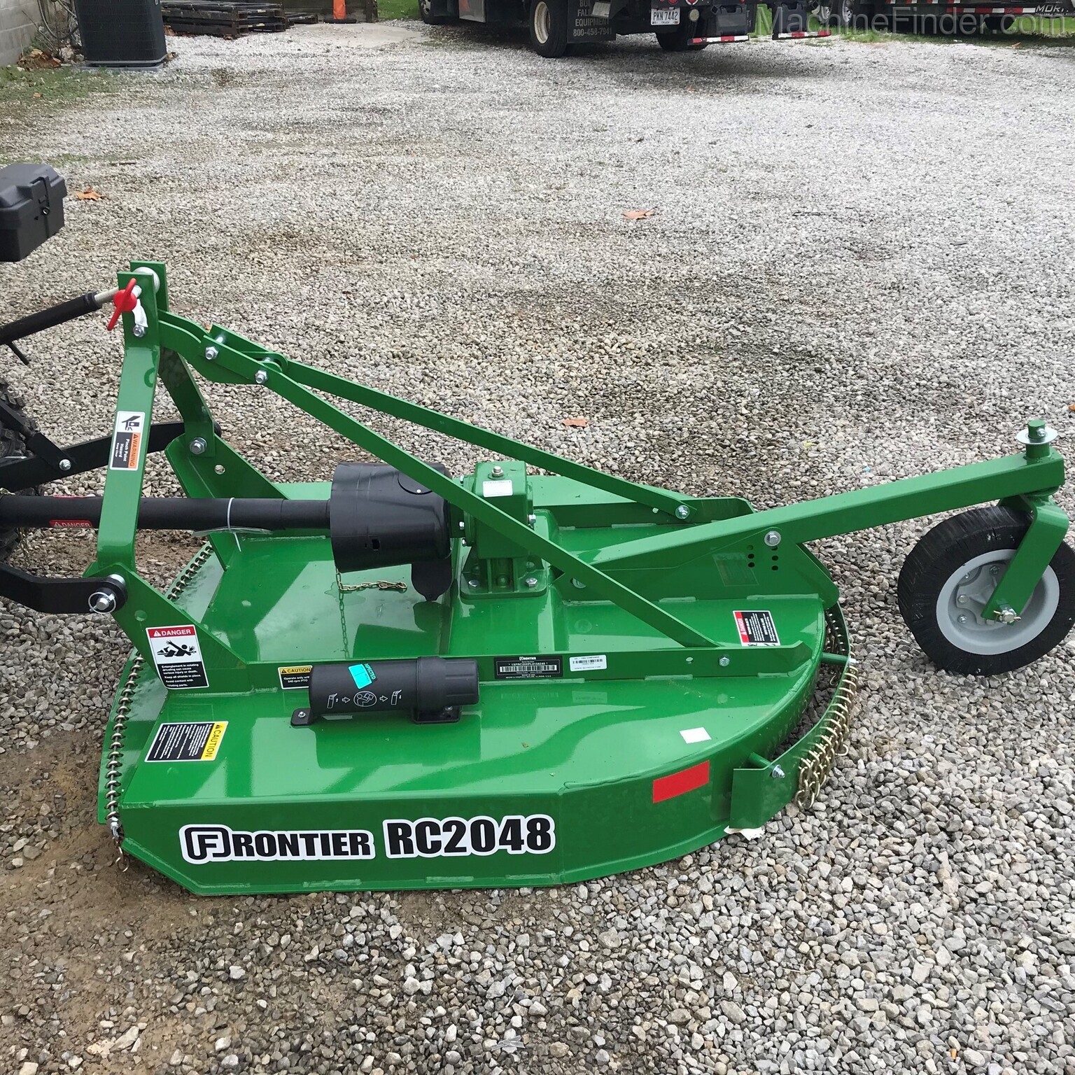 2020 John Deere 1025R Image 9