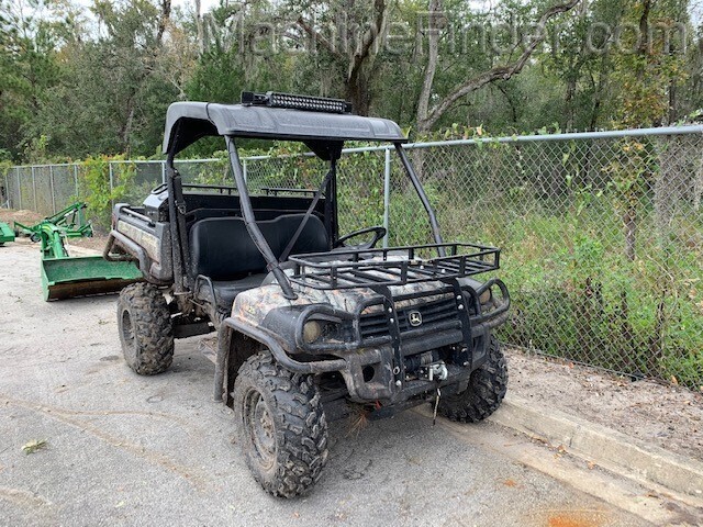 2014 John Deere XUV 825I CAMO Image 2