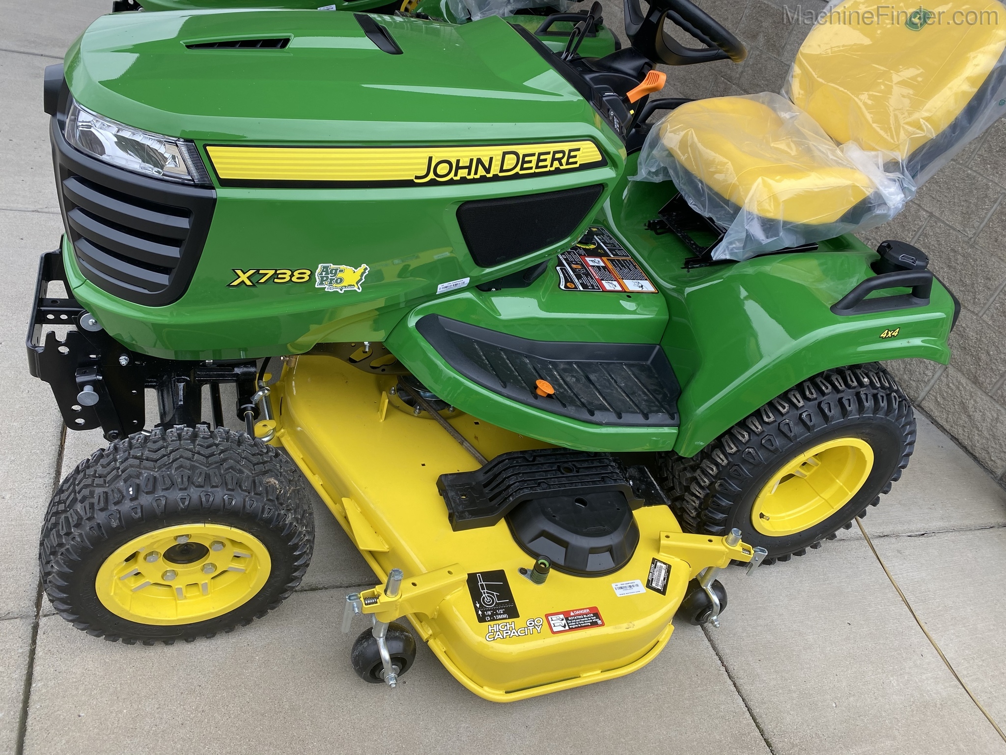 2021 John Deere X758 Image 1