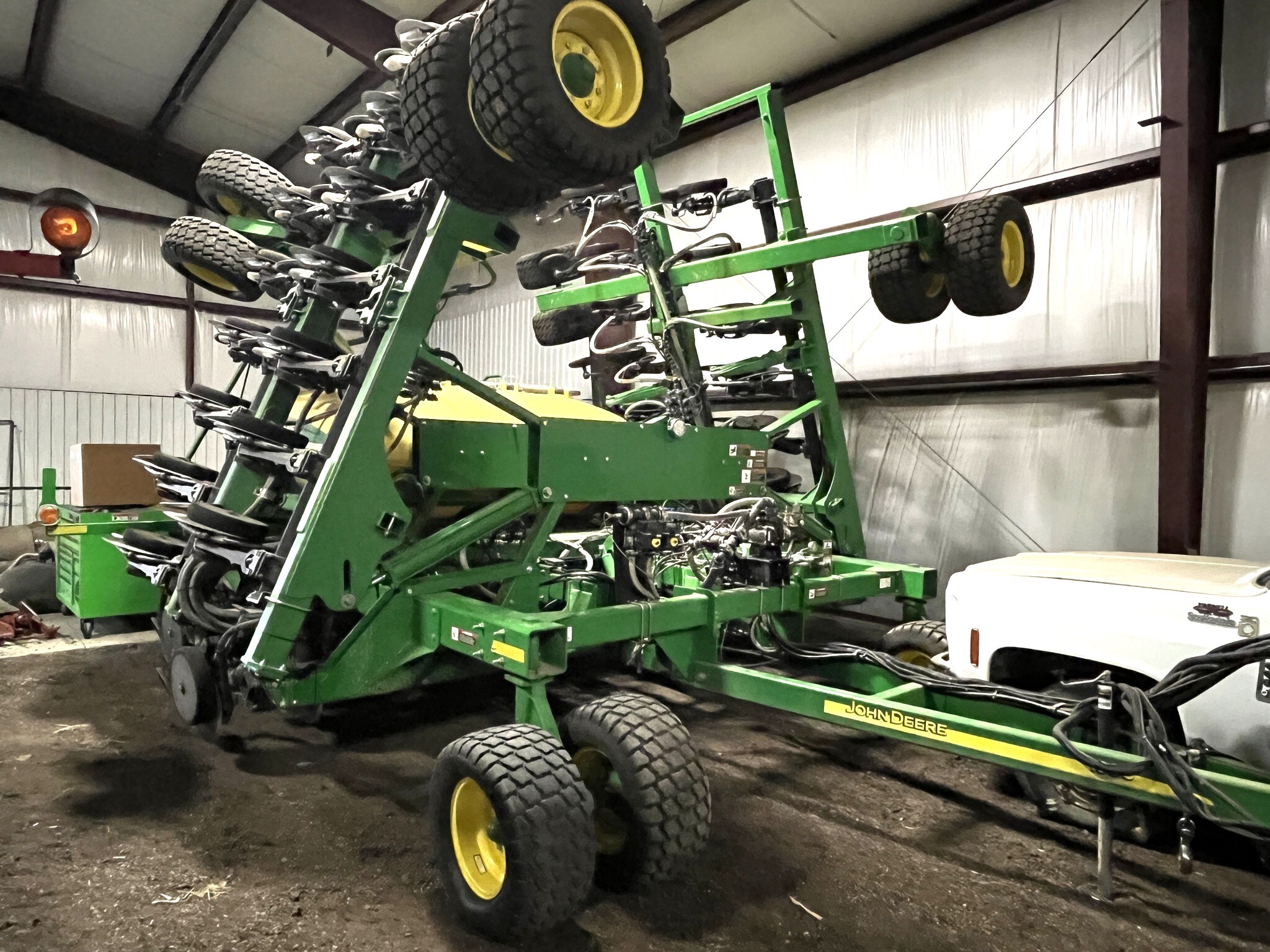 2014 John Deere 1990 Image 2