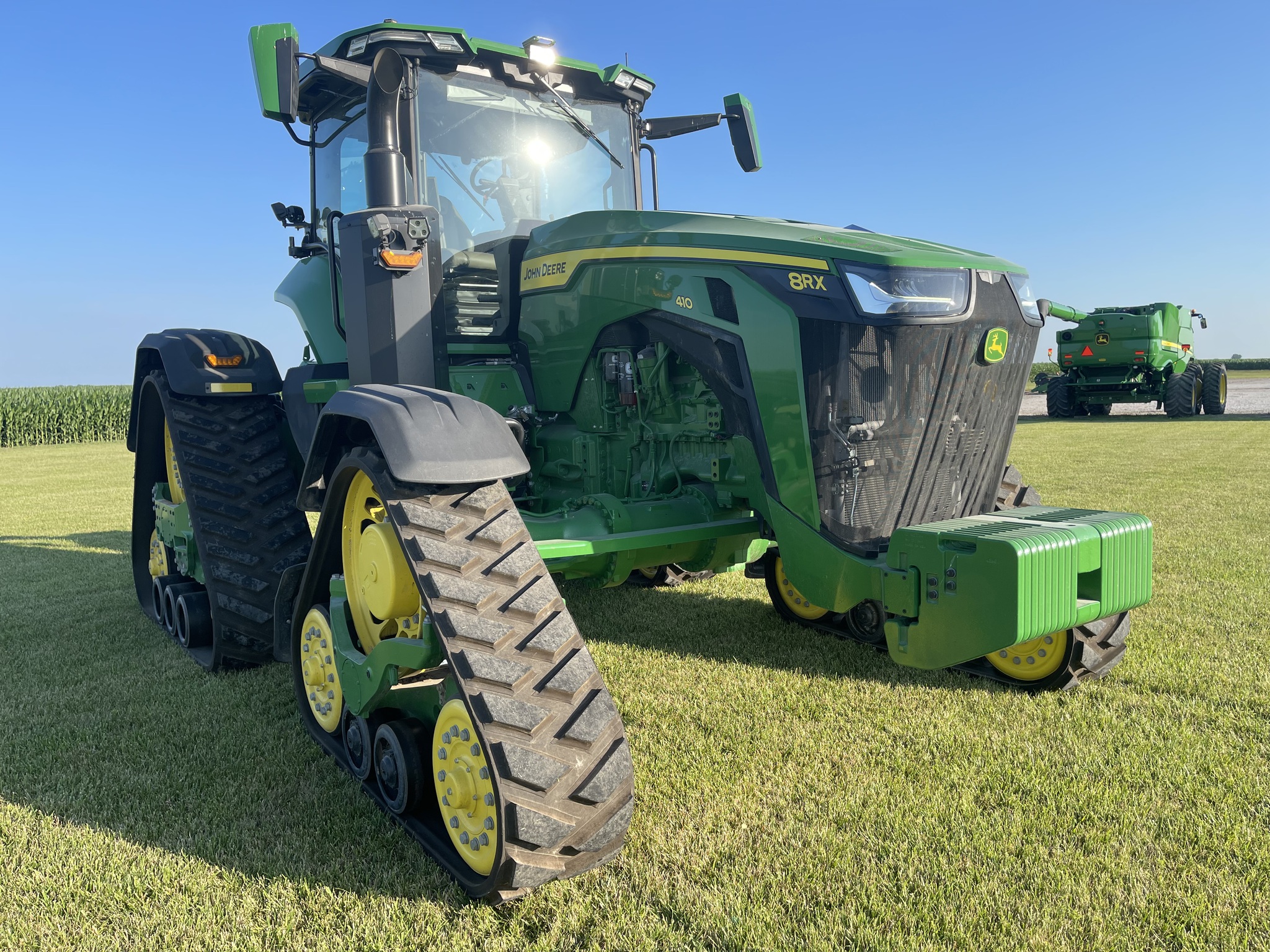  2023 John Deere 8RX 410 at Heritage Tractor in Quincy, IL