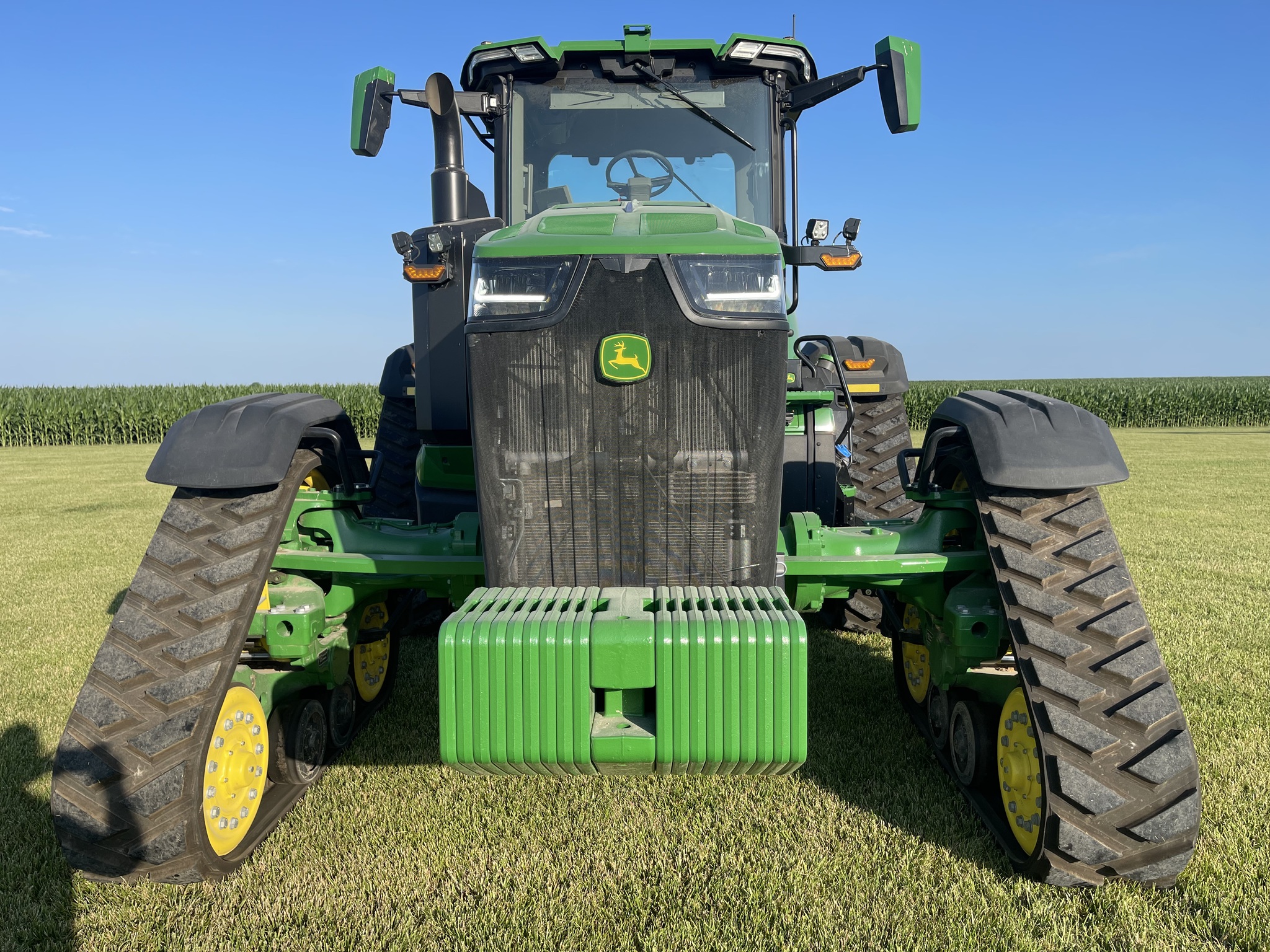  2023 John Deere 8RX 410 at Heritage Tractor in Quincy, IL