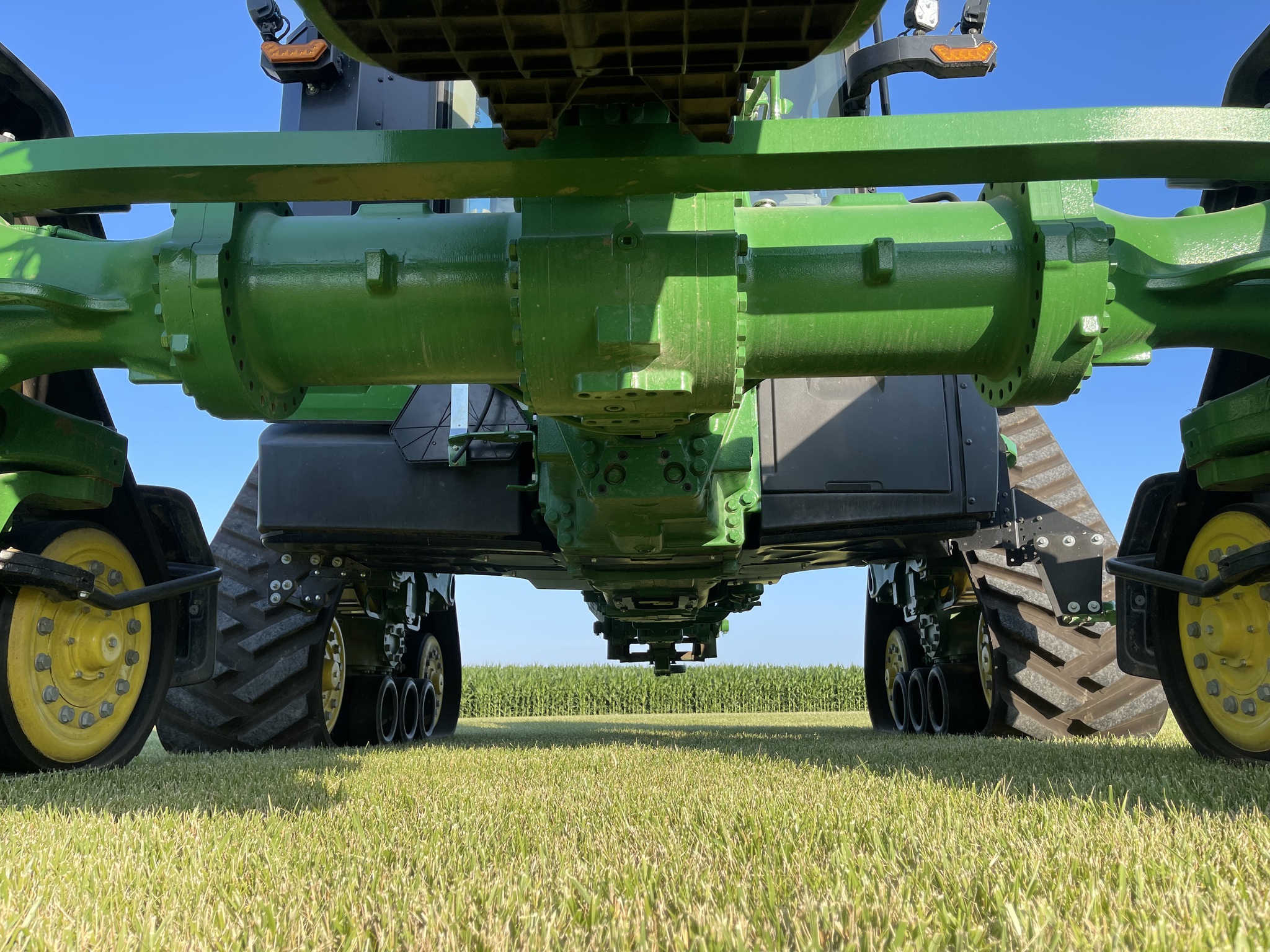  2023 John Deere 8RX 410 at Heritage Tractor in Quincy, IL