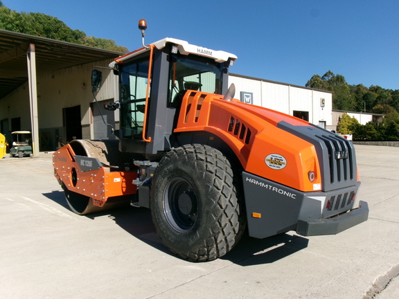 2023 Hamm HC120I