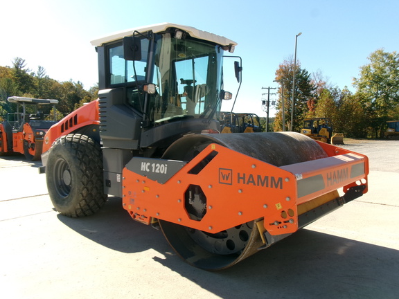 2023 Hamm HC120I