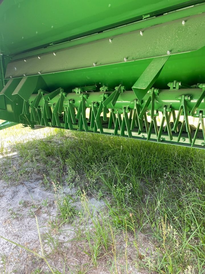2024 John Deere C350 Image 6
