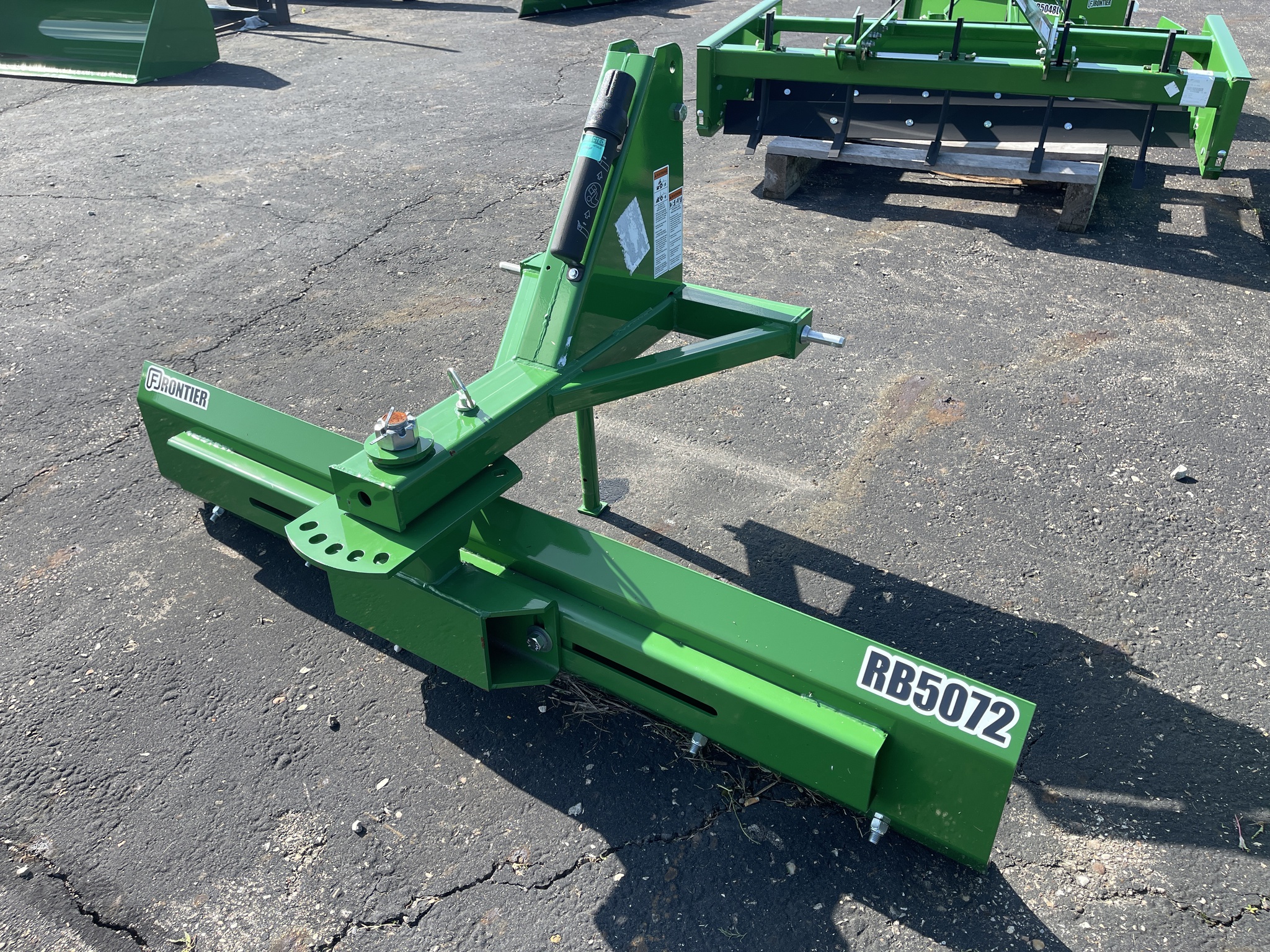 2022 Frontier RB5072 Image 1