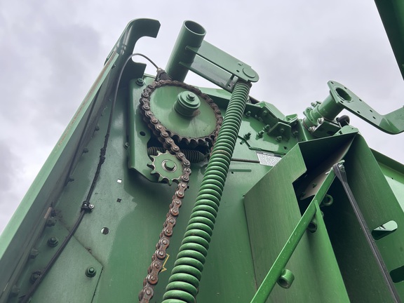 2021 John Deere 560M (17th thumbnail)