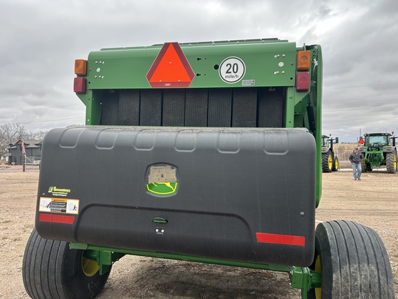2021 John Deere 560M (21st thumbnail)