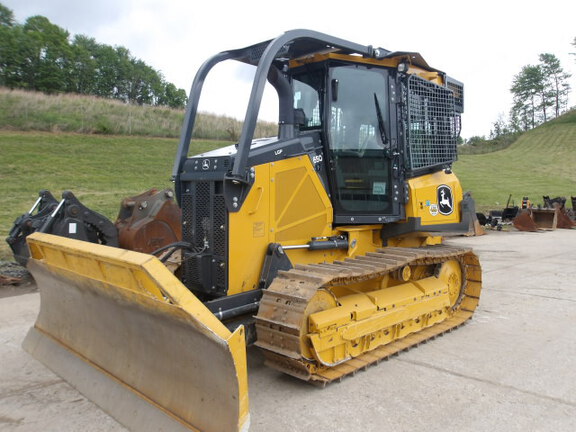 Photo of a 2024 John Deere 650 P