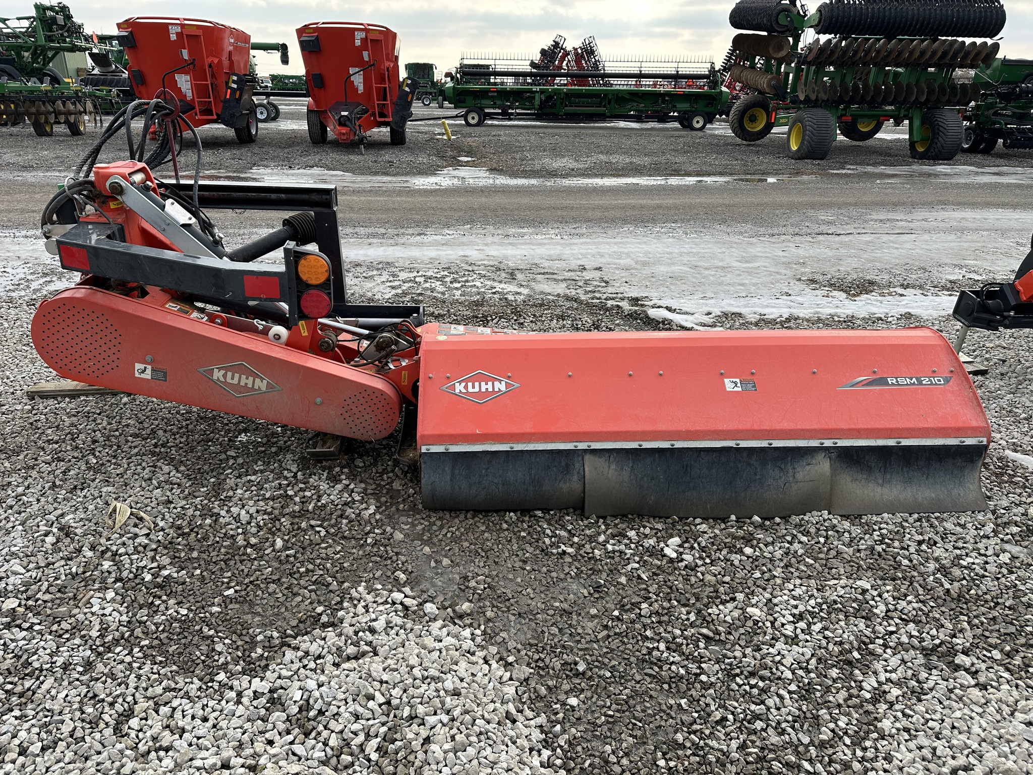 2023 Kuhn RSM210 Image 4