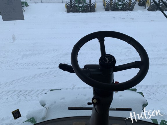 Photo of 2024 John Deere S770