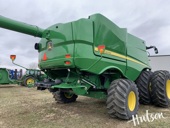 Photo of 2024 John Deere S770