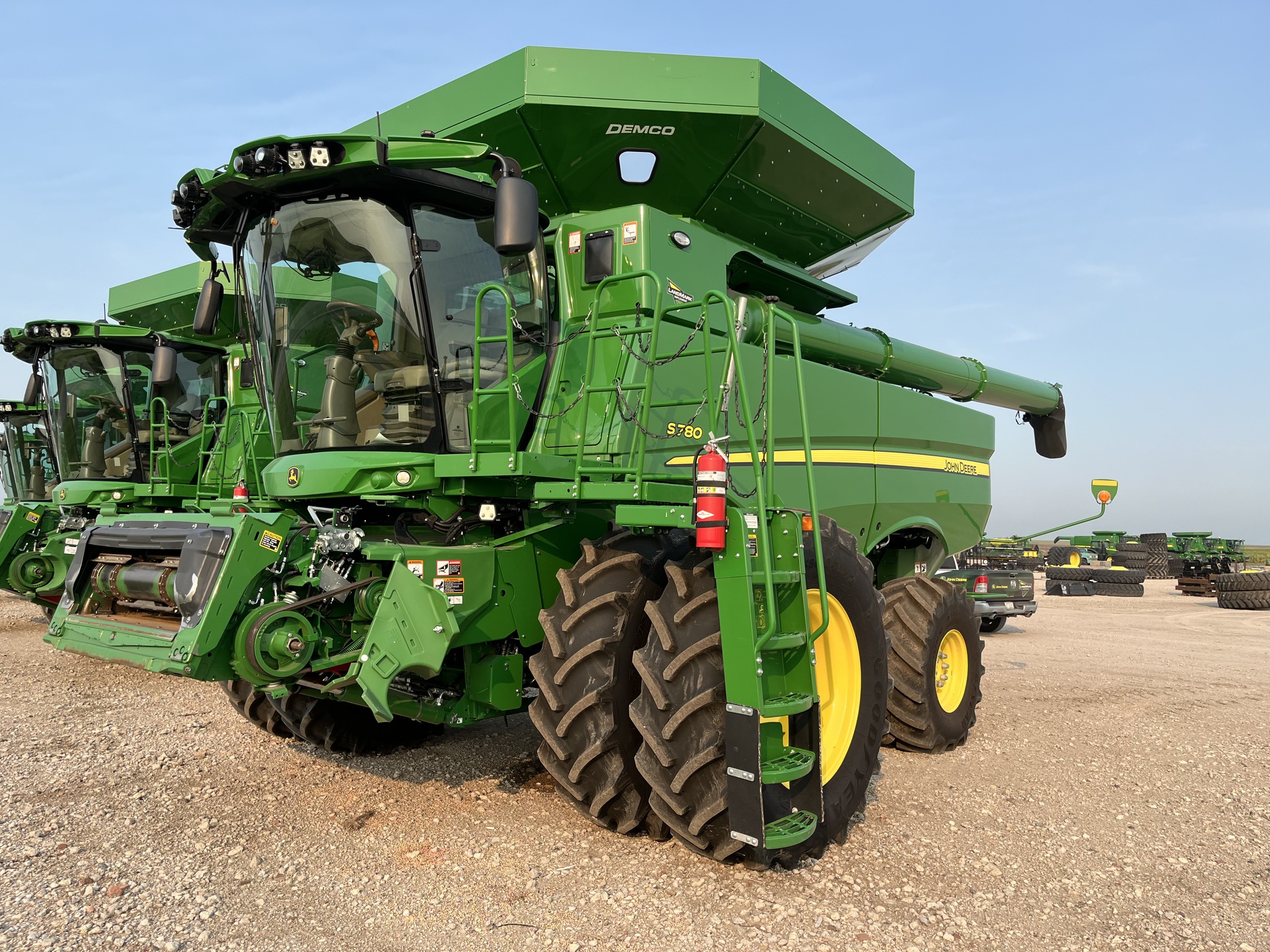 2024 John Deere S780 Image 2