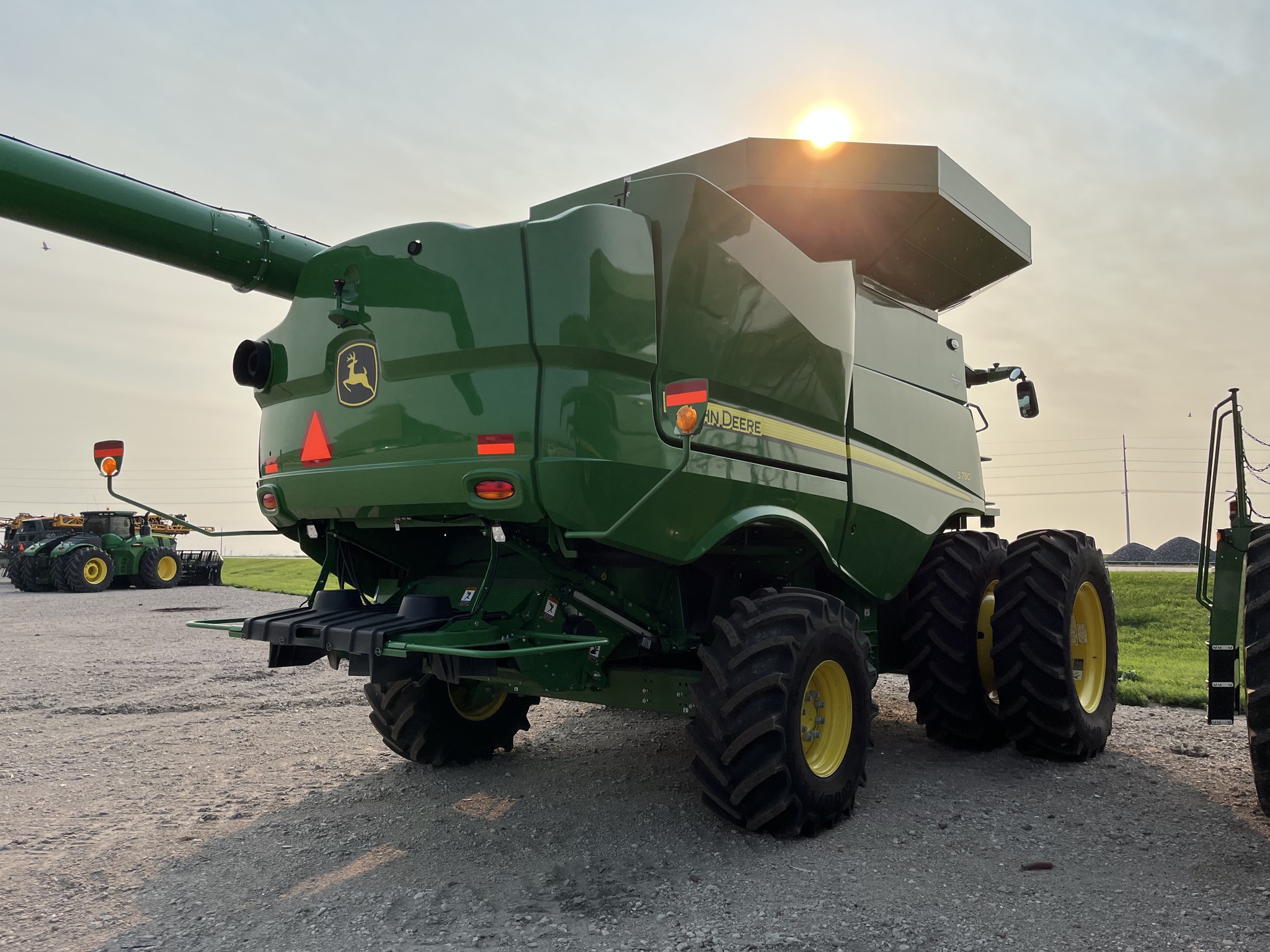 2024 John Deere S780 Image 4