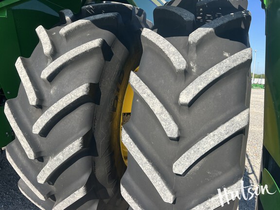 Photo of 2024 John Deere S780