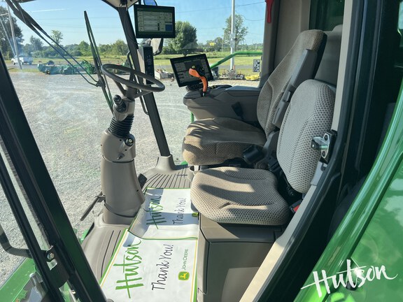 Photo of 2024 John Deere S780
