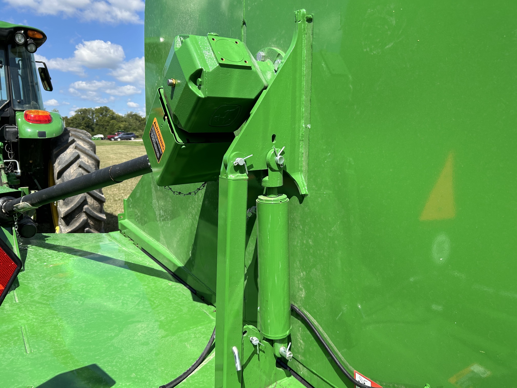 2024 John Deere FC20M Image 6