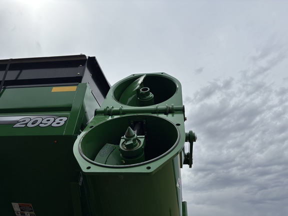 Used 2024 Brent 2098 Grain Carts at Horizon Ag & Turf in Lloydminster, AB - Photo19