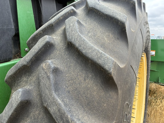 2016 John Deere W235 (8th thumbnail)