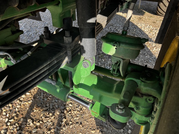 2024 John Deere 800R - Photo11